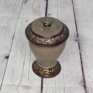 Handcrafted Urn 6"